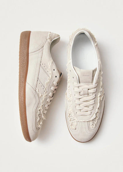 Alohas - 490 Cream Crochet Leather Sneakers