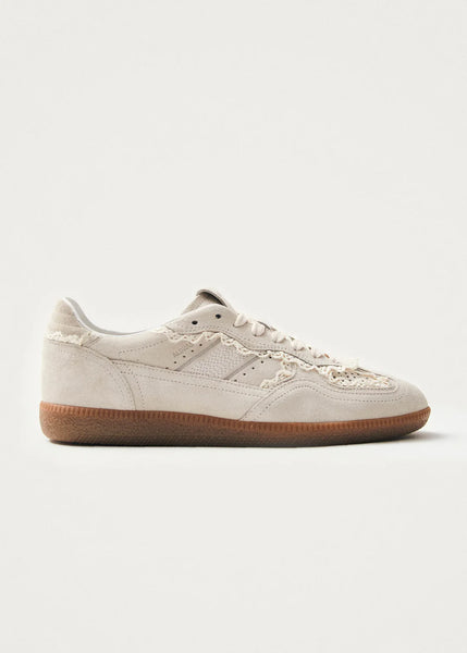 Alohas - 490 Cream Crochet Leather Sneakers