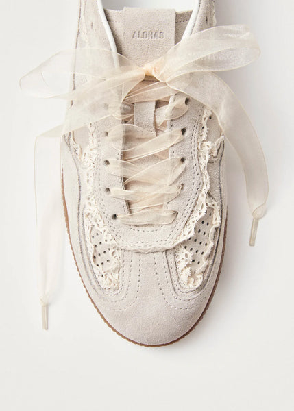 Alohas - 490 Cream Crochet Leather Sneakers