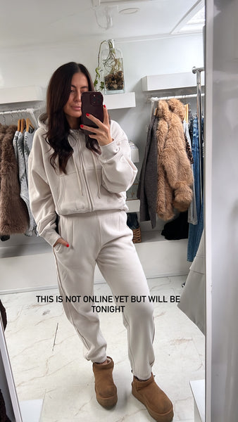 C’est Moi - Fleece Joggers