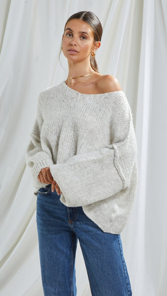 CHARLI - Mia Sweater
