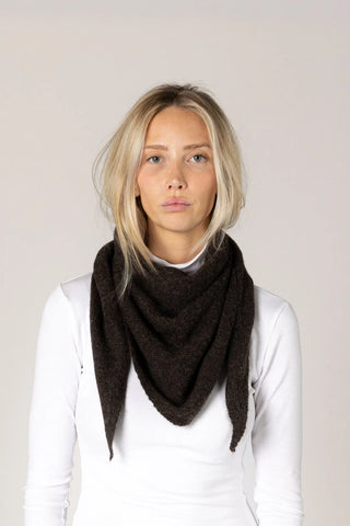 Lyla & Luxe - Triangle Scarf