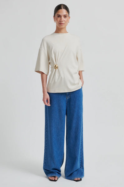 Second Female - Enora Brooch Tee
