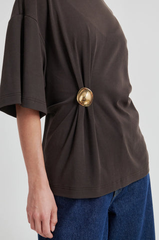 Second Female - Enora Brooch Tee