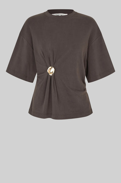 Second Female - Enora Brooch Tee